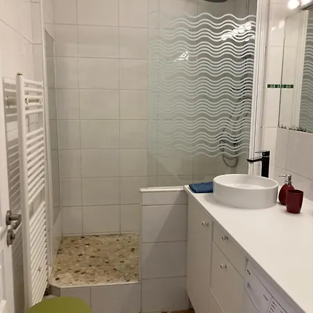 Familial 92m2 Avec Terrasse Vue La Grande Motte